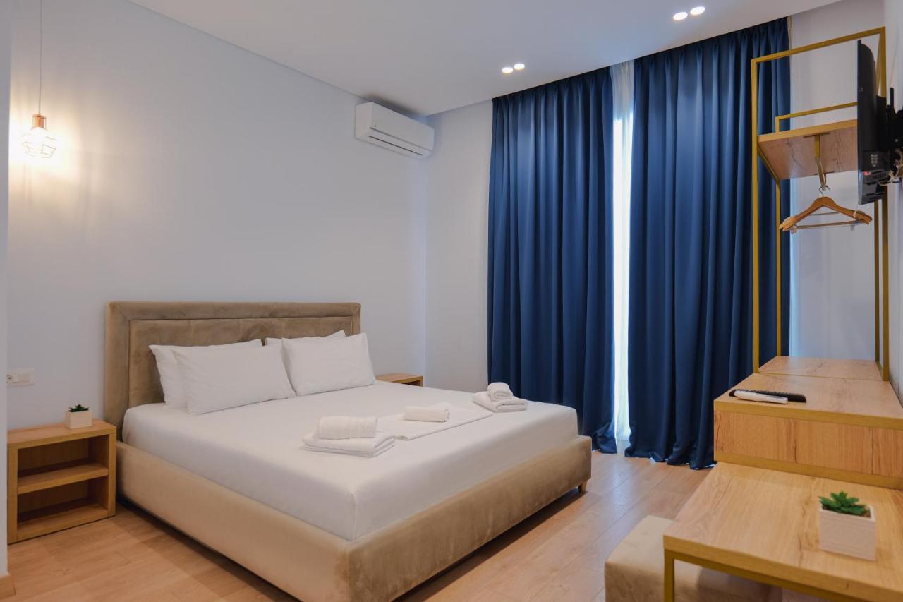 Otto 3* Ksamil